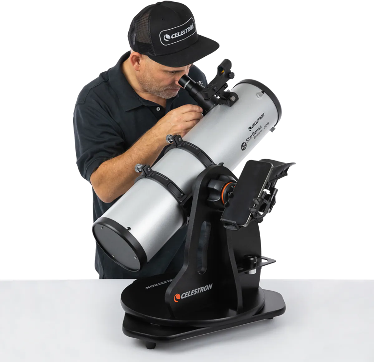 Celestron StarSense Explorer 130 mm Dobsonian